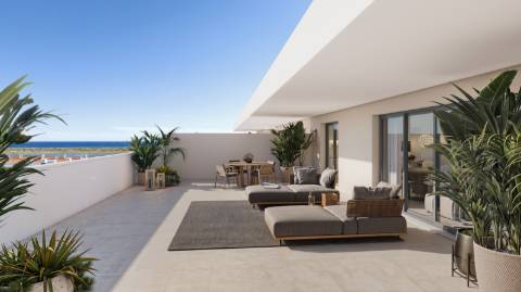 Penthouse T3 com terraço privado e acesso a piscina em Cabanas de Tavira