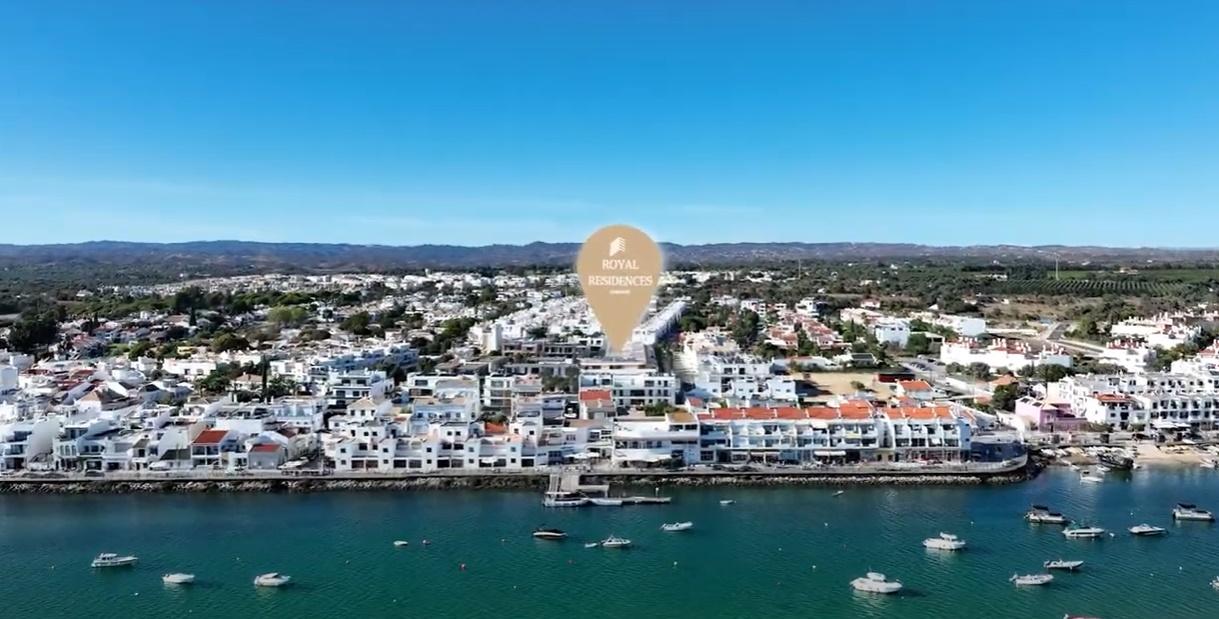 Apartamento T1 com Piscina e Garagem em Cabanas de Tavira