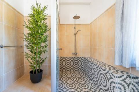 Quinta com Moradia T7+1 com Piscina, Vista Mar, Picadeiro e espaços independentes em Santo Estêvão