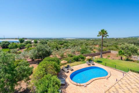 Quinta com Moradia T7+1 com Piscina, Vista Mar, Picadeiro e espaços independentes em Santo Estêvão