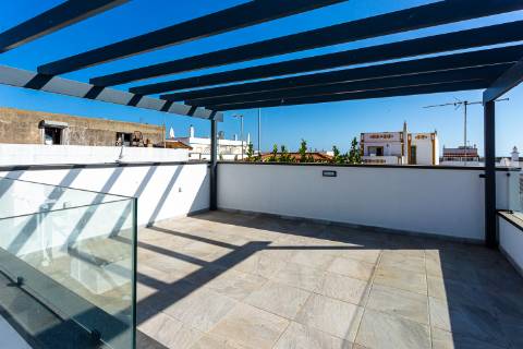 Moradia Nova T3+1 em Cabanas de Tavira: oportunidade de rentabilidade