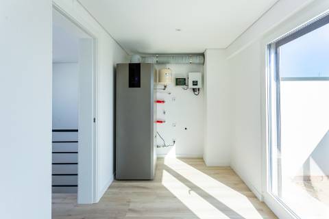 Moradia Nova T3+1 em Cabanas de Tavira: oportunidade de rentabilidade