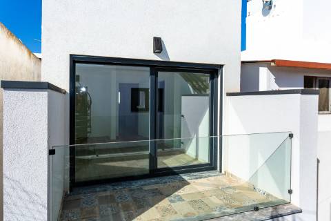 Moradia Nova T3+1 em Cabanas de Tavira: oportunidade de rentabilidade