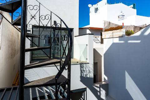 Moradia Nova T3+1 em Cabanas de Tavira: oportunidade de rentabilidade