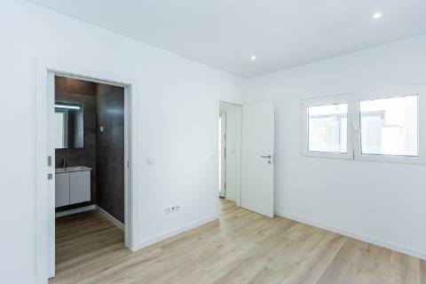 Moradia Nova T3+1 em Cabanas de Tavira: oportunidade de rentabilidade