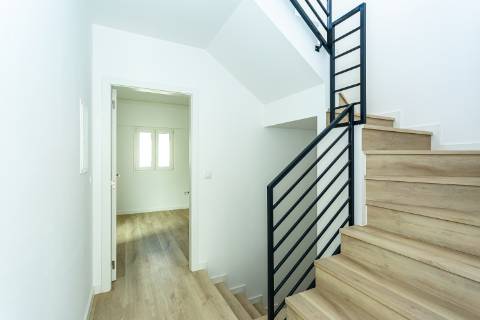 Moradia Nova T3+1 em Cabanas de Tavira: oportunidade de rentabilidade