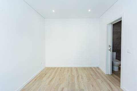 Moradia Nova T3+1 em Cabanas de Tavira: oportunidade de rentabilidade