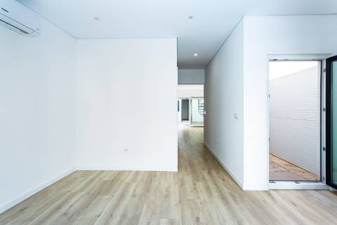 Moradia Nova T3+1 em Cabanas de Tavira: oportunidade de rentabilidade