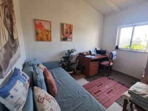 Moradia térrea T3 com vista mar golfe, natureza, privacidade e praia a 10 minutos em Altura, Castro Marim