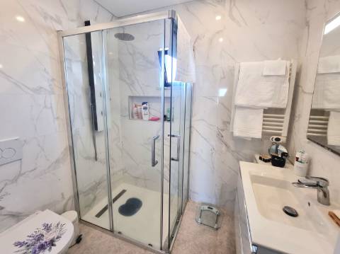 Moradia térrea T3 com vista mar golfe, natureza, privacidade e praia a 10 minutos em Altura, Castro Marim