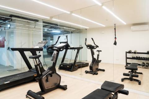 Apartamento T2 mobilado com garagem e piscina em Cabanas de Tavira