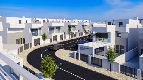 Moradia T3 +2 com Piscina, Jardim a 400 mts da Praia da Lota