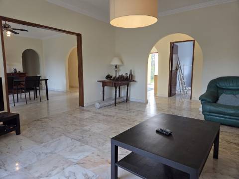 Moradia T5 com Vista Mar e Piscina - na zona da Ria Formosa