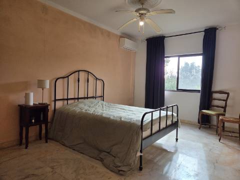 Moradia T5 com Vista Mar e Piscina - na zona da Ria Formosa