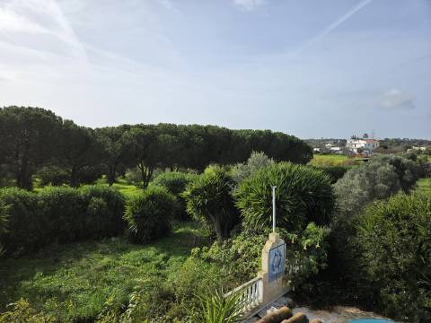 Moradia T5 com Vista Mar e Piscina - na zona da Ria Formosa