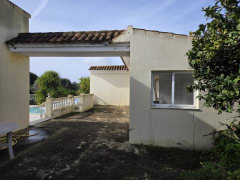Moradia T5 com Vista Mar e Piscina - na zona da Ria Formosa