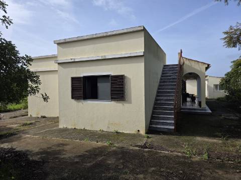 Moradia T5 com Vista Mar e Piscina - na zona da Ria Formosa