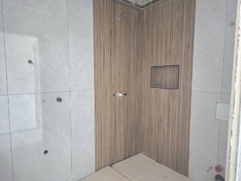 Apartamento T2 rés-do-chão com jardim e piscina privativa em Tavira