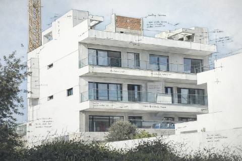 Apartamento T2 rés-do-chão com jardim e piscina privativa em Tavira
