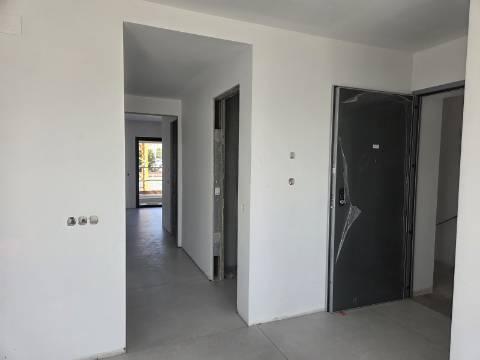 Apartamento T2 de luxo em Tavira com varanda, em fase de construção