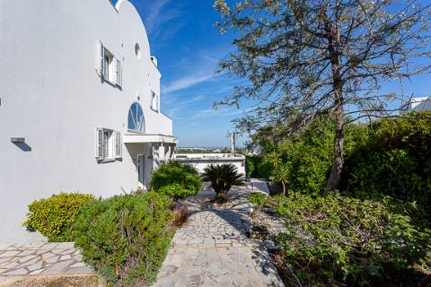 Moradia Exclusiva T4 com Vista Mar e Cidade em Tavira