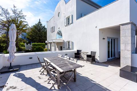 Moradia Exclusiva T4 com Vista Mar e Cidade em Tavira