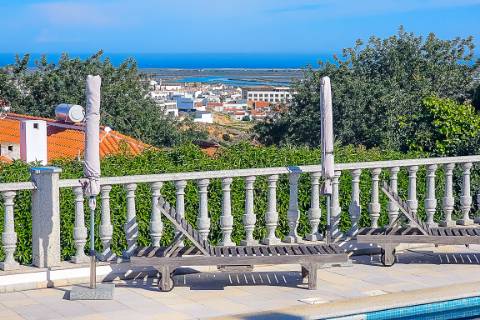 Moradia Exclusiva T4 com Vista Mar e Cidade em Tavira