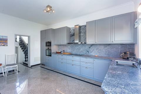 Moradia Exclusiva T4 com Vista Mar e Cidade em Tavira