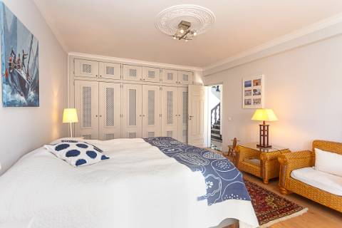 Moradia Exclusiva T4 com Vista Mar e Cidade em Tavira