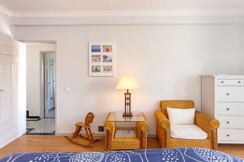 Moradia Exclusiva T4 com Vista Mar e Cidade em Tavira