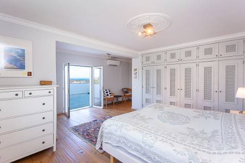 Moradia Exclusiva T4 com Vista Mar e Cidade em Tavira