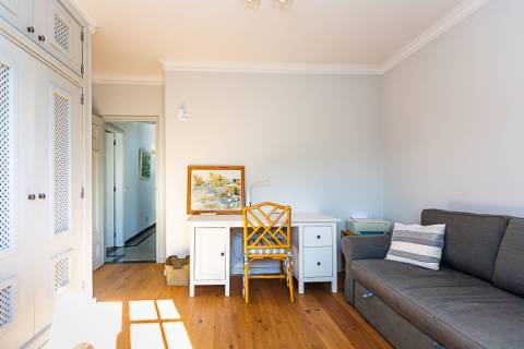 Moradia Exclusiva T4 com Vista Mar e Cidade em Tavira