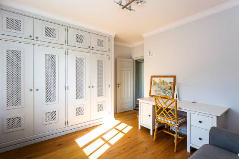 Moradia Exclusiva T4 com Vista Mar e Cidade em Tavira