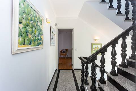 Moradia Exclusiva T4 com Vista Mar e Cidade em Tavira