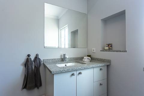 Moradia Exclusiva T4 com Vista Mar e Cidade em Tavira