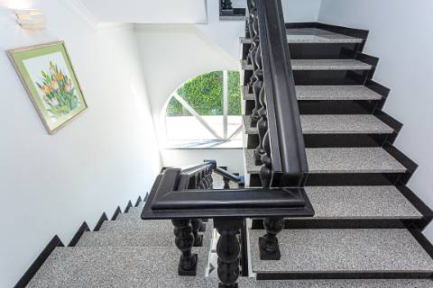 Moradia Exclusiva T4 com Vista Mar e Cidade em Tavira