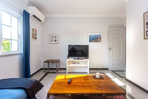 Moradia Exclusiva T4 com Vista Mar e Cidade em Tavira