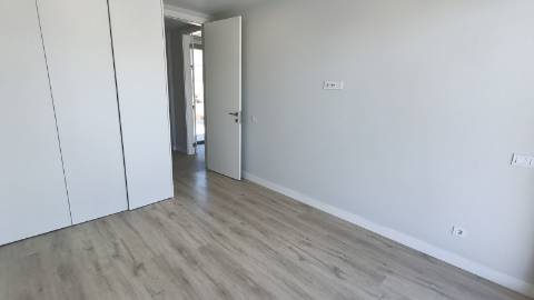 Apartamento T2 em condomínio com piscina e garagem em Cabanas de Tavira