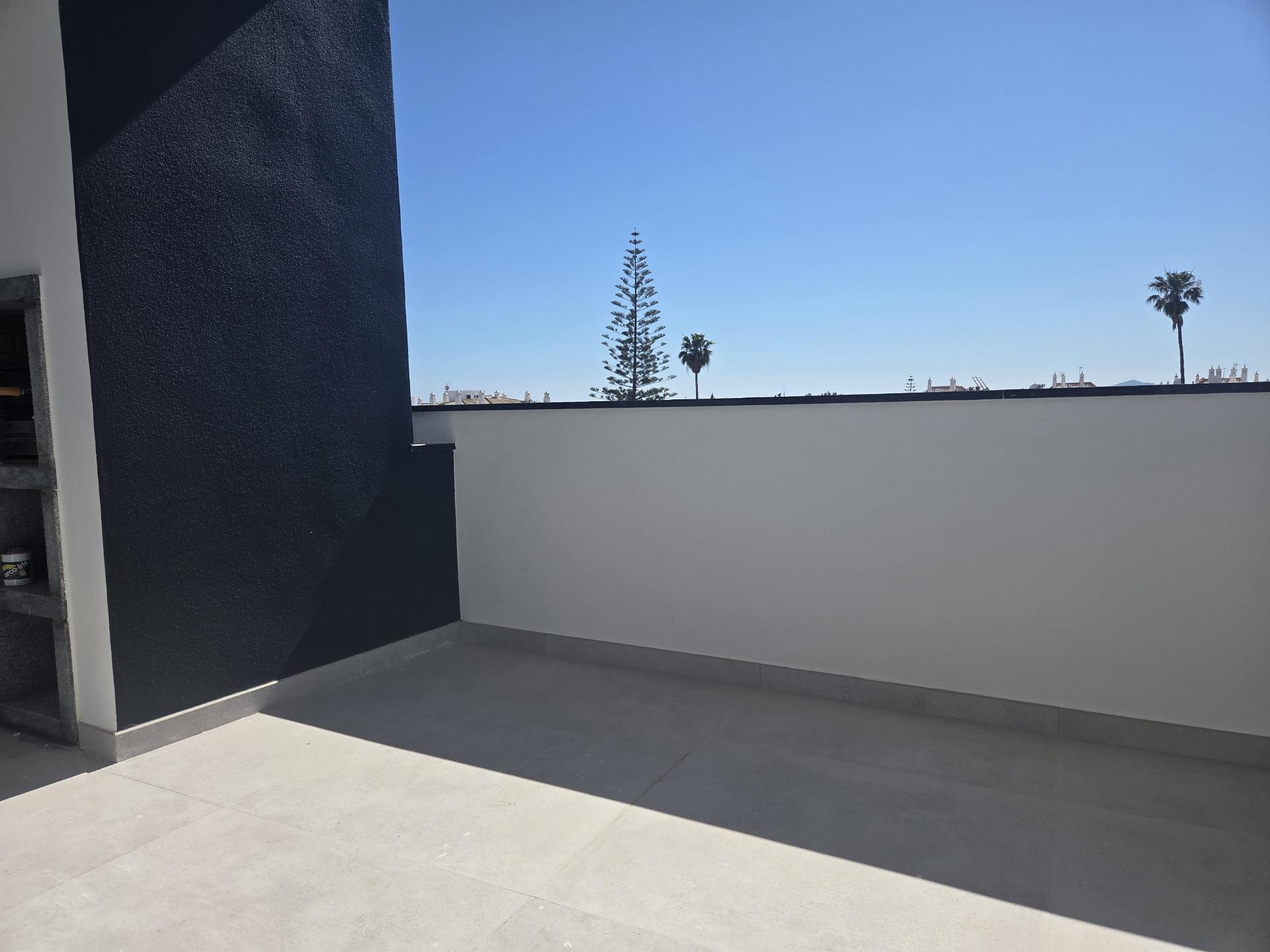 Apartamento com duas varandas para venda em Cabanas de Tavira