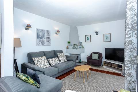 Moradia T2 com jardim e terraço em Cabanas de Tavira