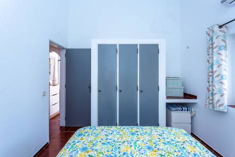 Moradia T2 com jardim e terraço em Cabanas de Tavira