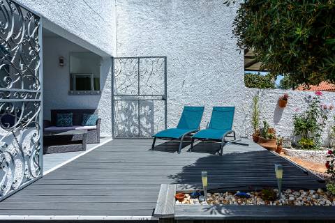 Moradia T2 com jardim e terraço em Cabanas de Tavira