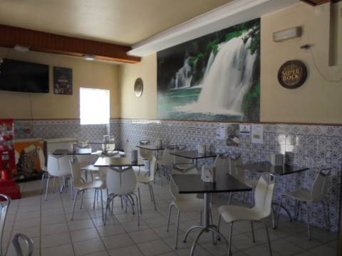 Padaria/Pastelaria Arredores de Oliveira do Bairro