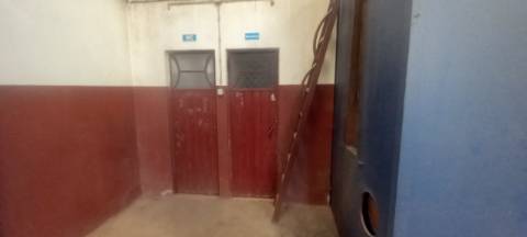 Armazém para arrendar em Oliveira do Bairro