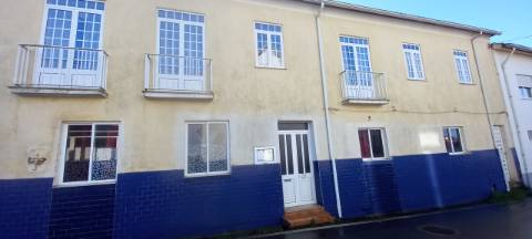 Moradia / Anexos Arredores de Sangalhos