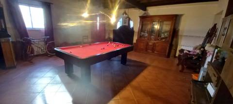 Moradia / Anexos Arredores de Sangalhos