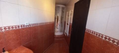 Moradia / Anexos Arredores de Sangalhos