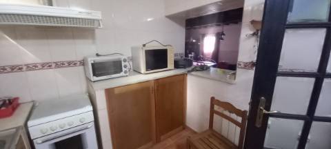 Moradia / Anexos Arredores de Sangalhos