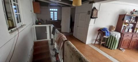 Moradia / Anexos Arredores de Sangalhos