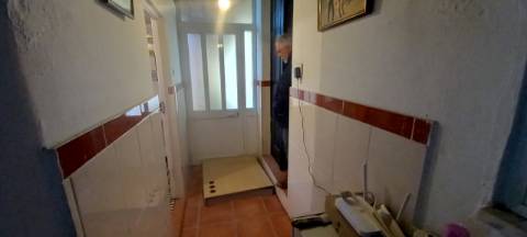 Moradia / Anexos Arredores de Sangalhos